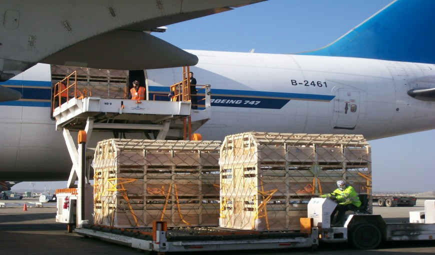 白塔到泰国空运公司